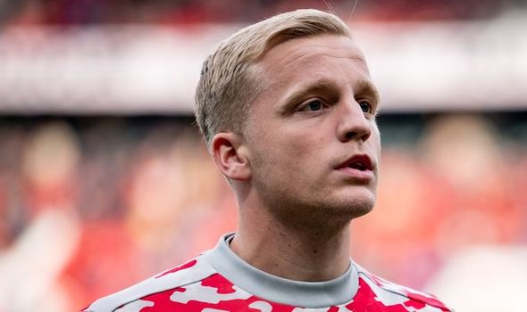 MU Tawarkan Donny van de Beek ke AS Roma