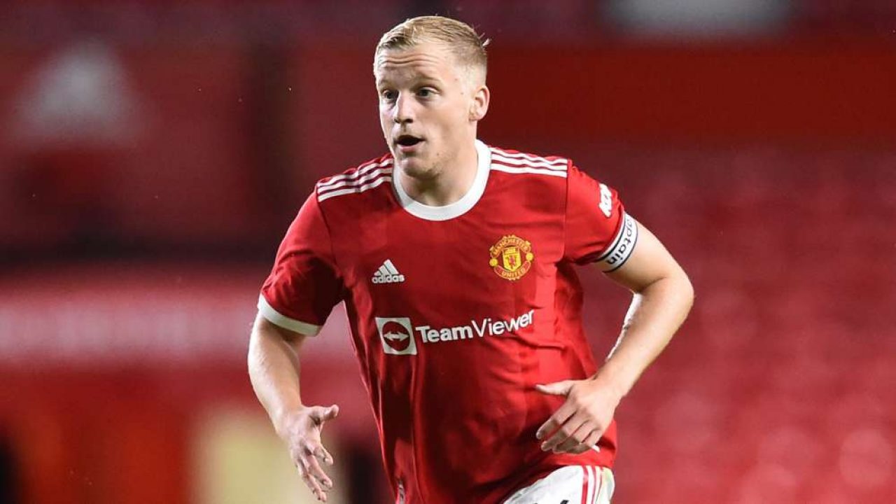 AC Milan Coba Bajak Donny van de Beek