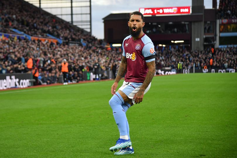 Arsenal Putuskan Seriusi Transfer Douglas Luiz Dari Aston Villa