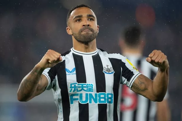 Manchester United Coba Bajak Striker Newcastle Callum Wilson