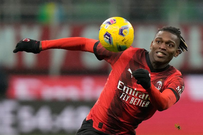 Manchester City Siapkan Dana Besar Buat Milan Datangkan Leao