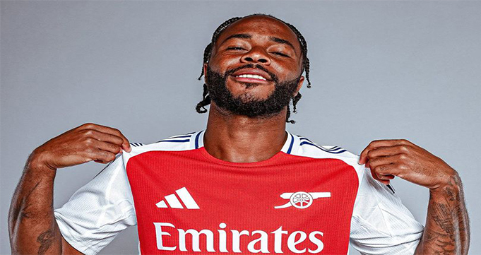 Arsenal Resmikan Raheem Sterling Sebagai Pemain Baru Mereka