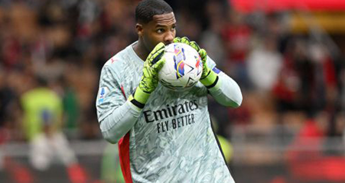 Maignan Belum Jelas Kontraknya di AC Milan