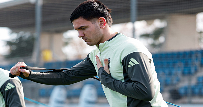 Real Madrid Tolak Proposal Napoli Untuk Pinjam Mastantuono